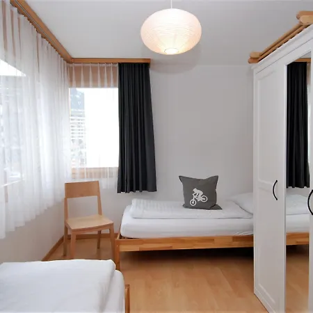 Crystal ホテル 3*